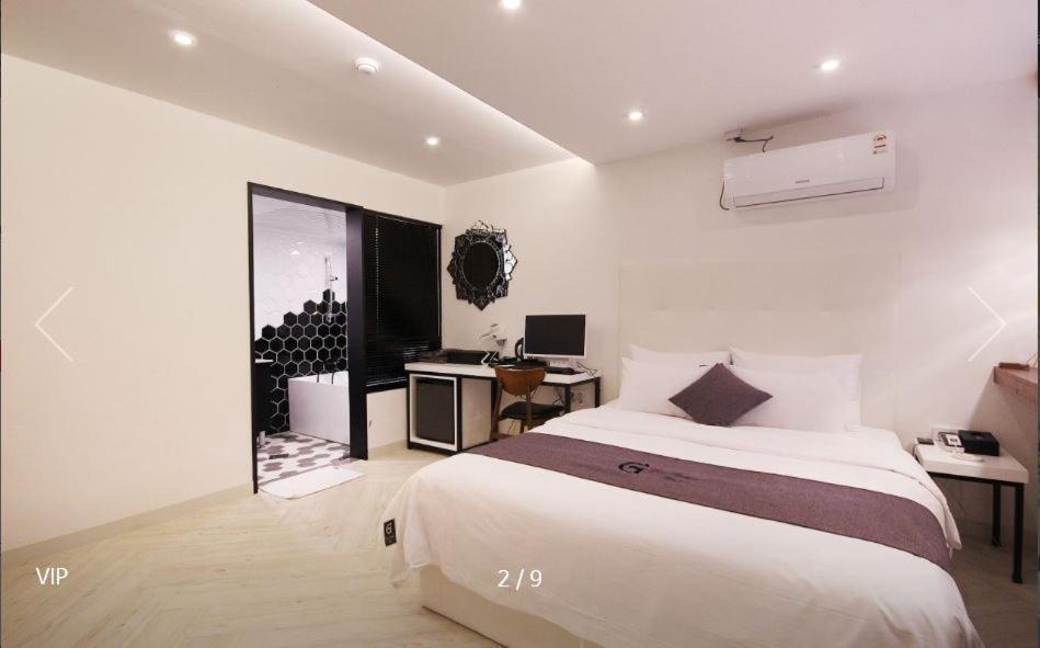 Gray Motel Pohang Ngoại thất bức ảnh