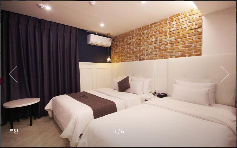 Gray Motel Pohang Ngoại thất bức ảnh