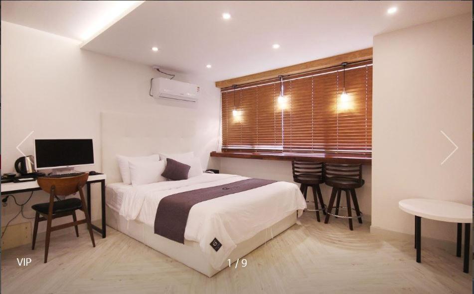 Gray Motel Pohang Ngoại thất bức ảnh